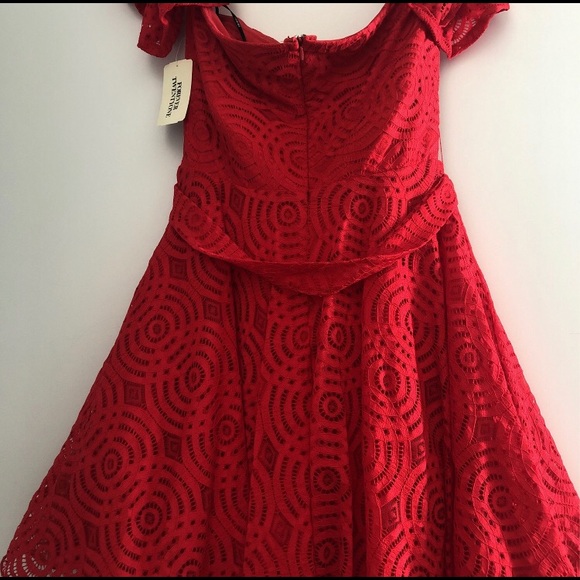 Party dress. New with tags - Picture 2 of 2